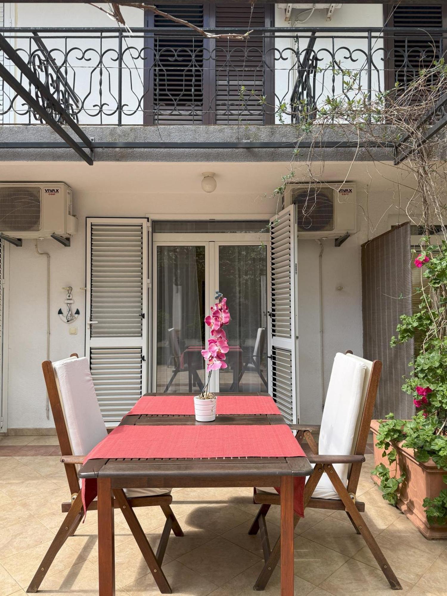 Splendid Luxury Apartments Budva Buitenkant foto