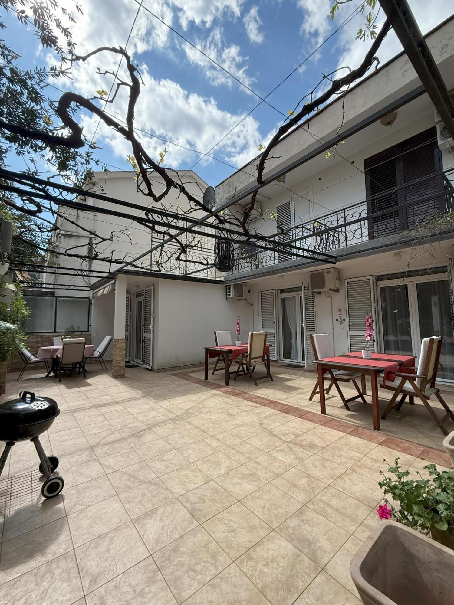 Splendid Luxury Apartments Budva Buitenkant foto